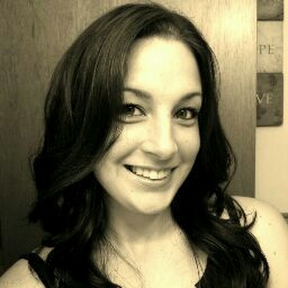 Meet your Posher, Ashley - Picture 1 of 1